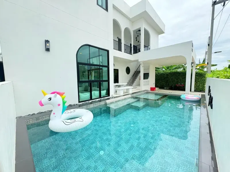 ภายนอก Medina Pool villa M1