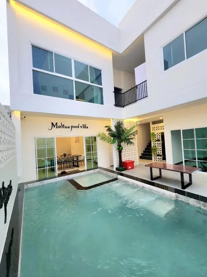 พูลวิลล่า Medina Pool villa M2